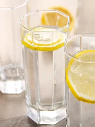 玻璃八角水杯