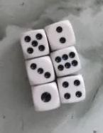 黑点色子