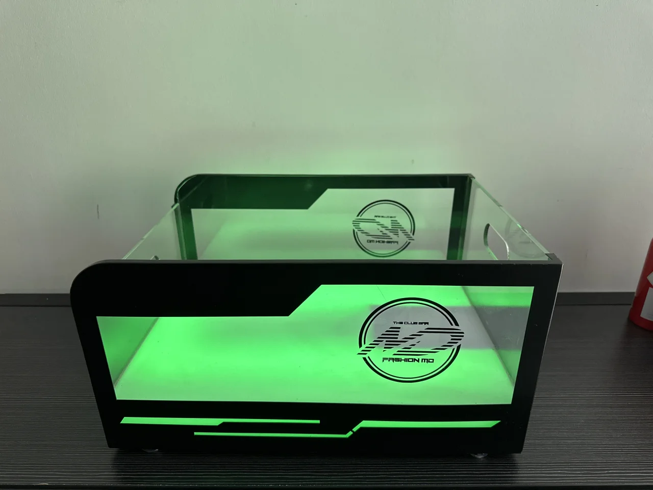 弧边科技发光啤酒箱