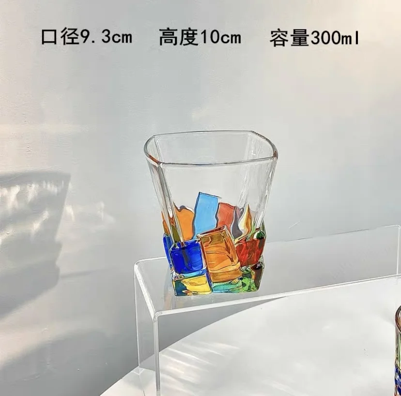 彩绘杯