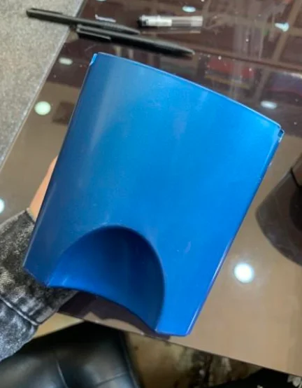 ABS 三角烟灰缸