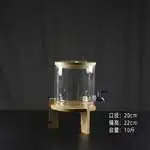 果汁罐