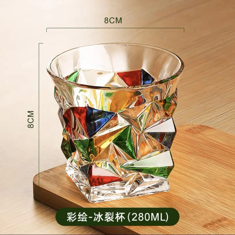 彩绘杯