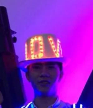 打炮发光旗