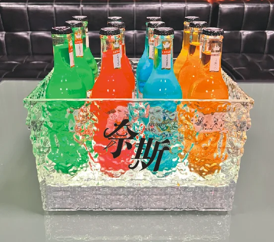 冰岩发光啤酒箱
