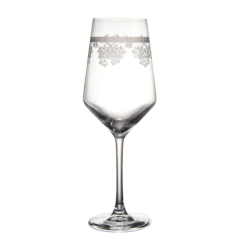 水晶雕花红酒杯