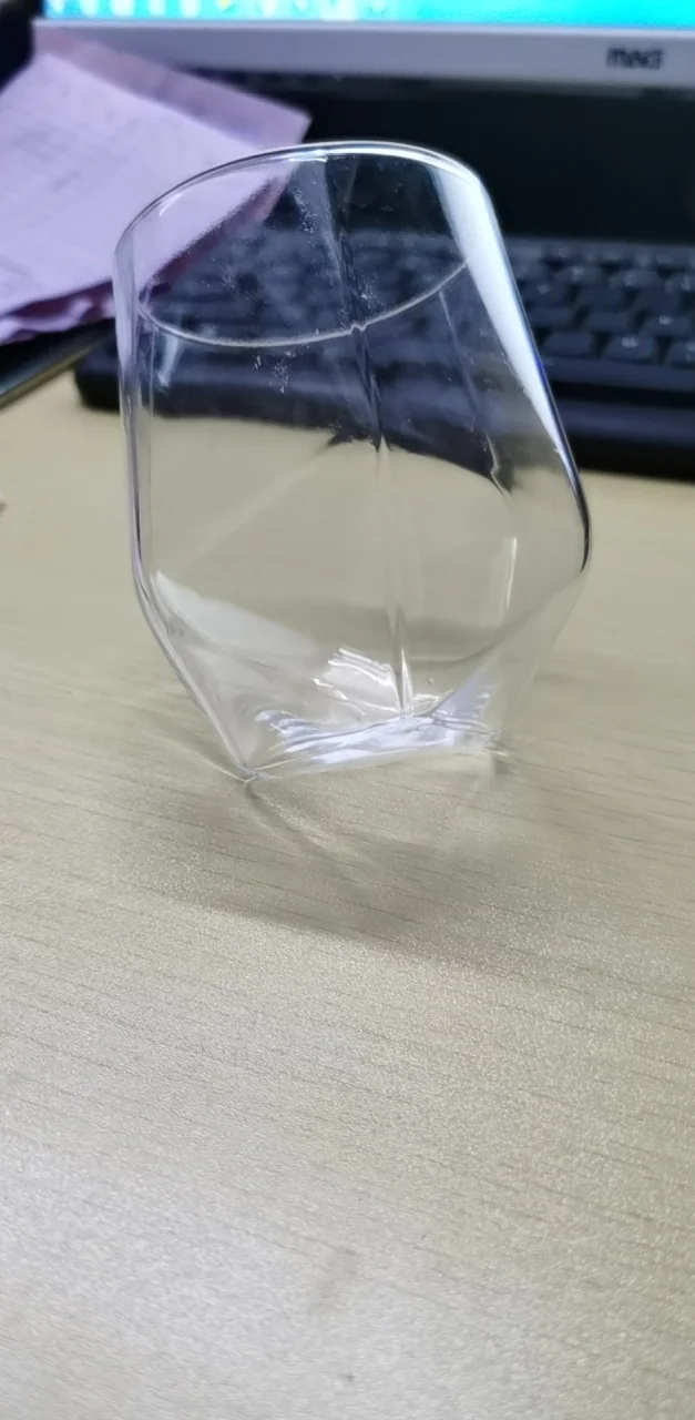 三角威士忌杯