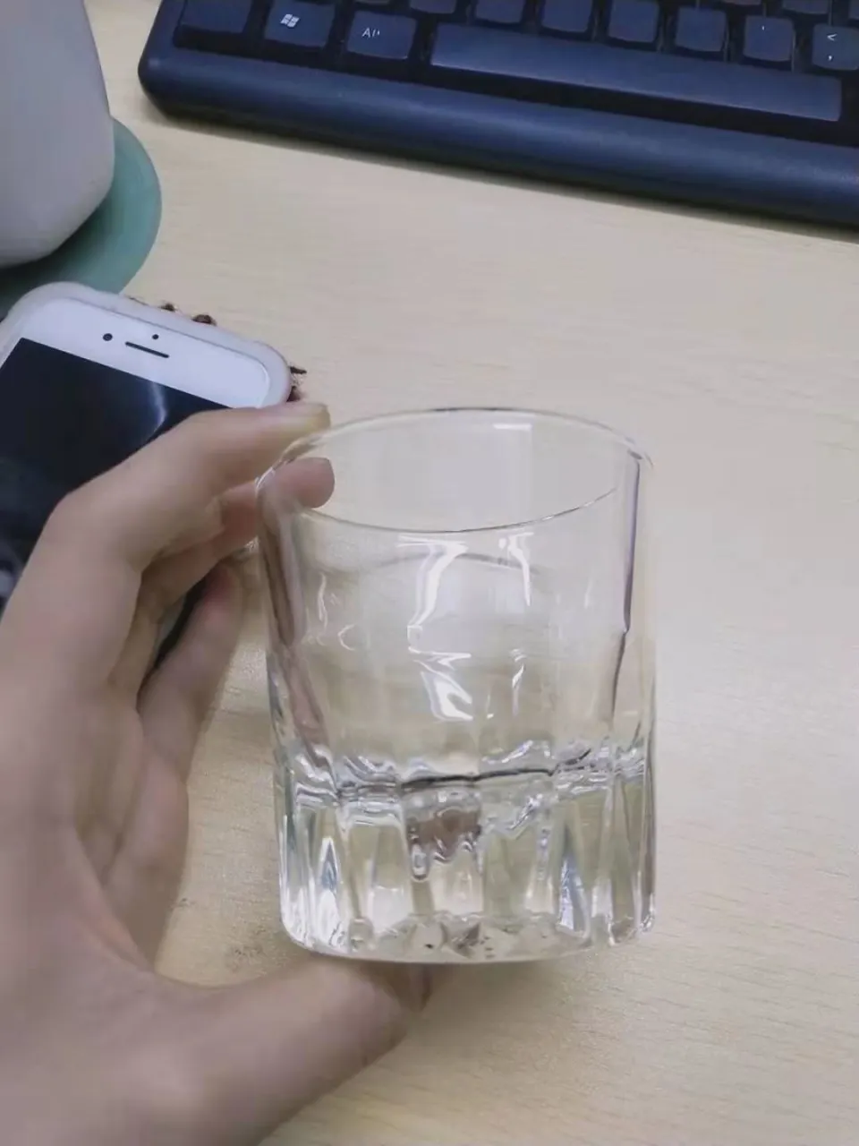 玻璃 厚底剑纹酒杯