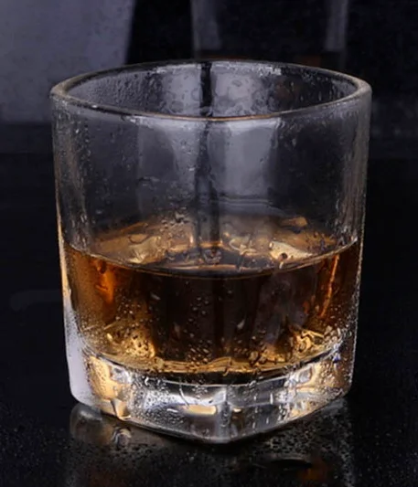 玻璃四方威士忌杯