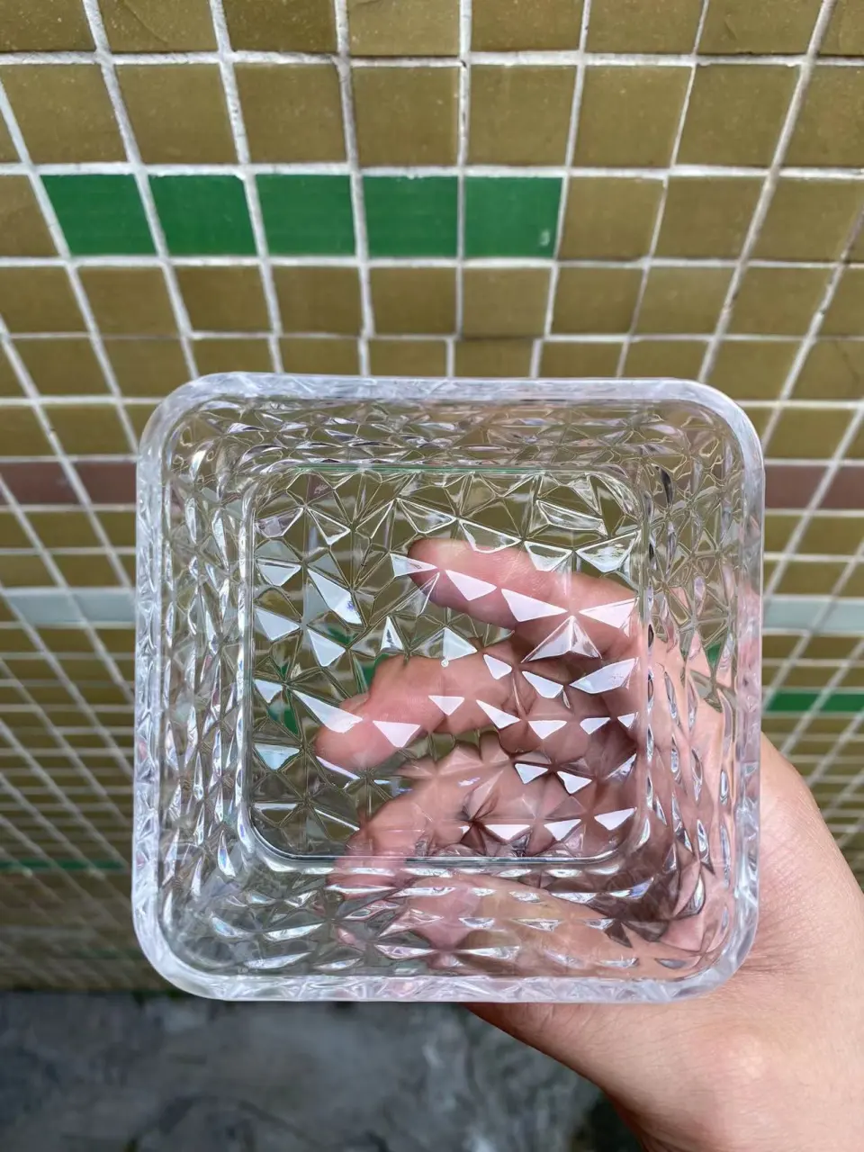 浮雕钻石碗
