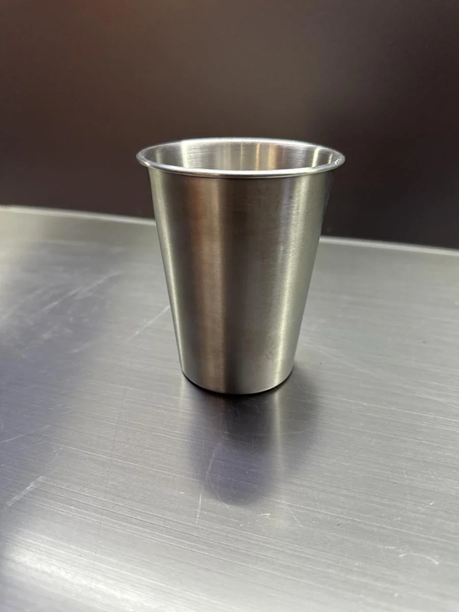 不锈钢卷边杯