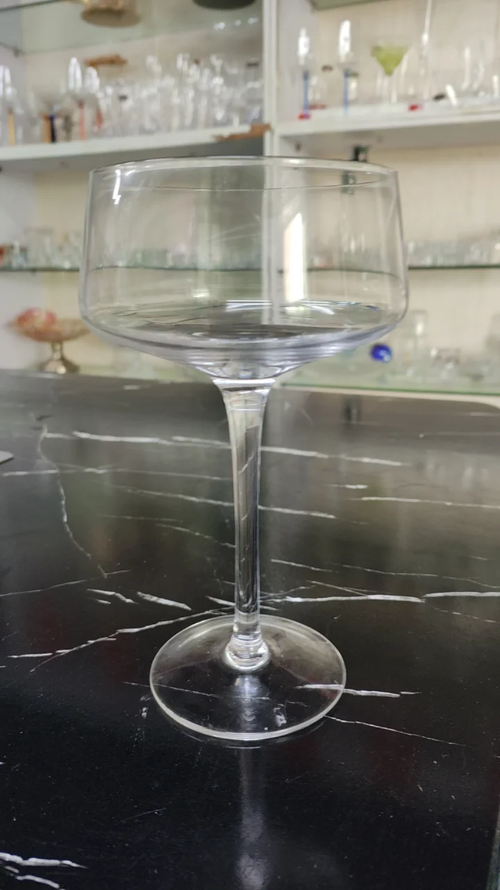 玻璃 高脚水晶塔杯