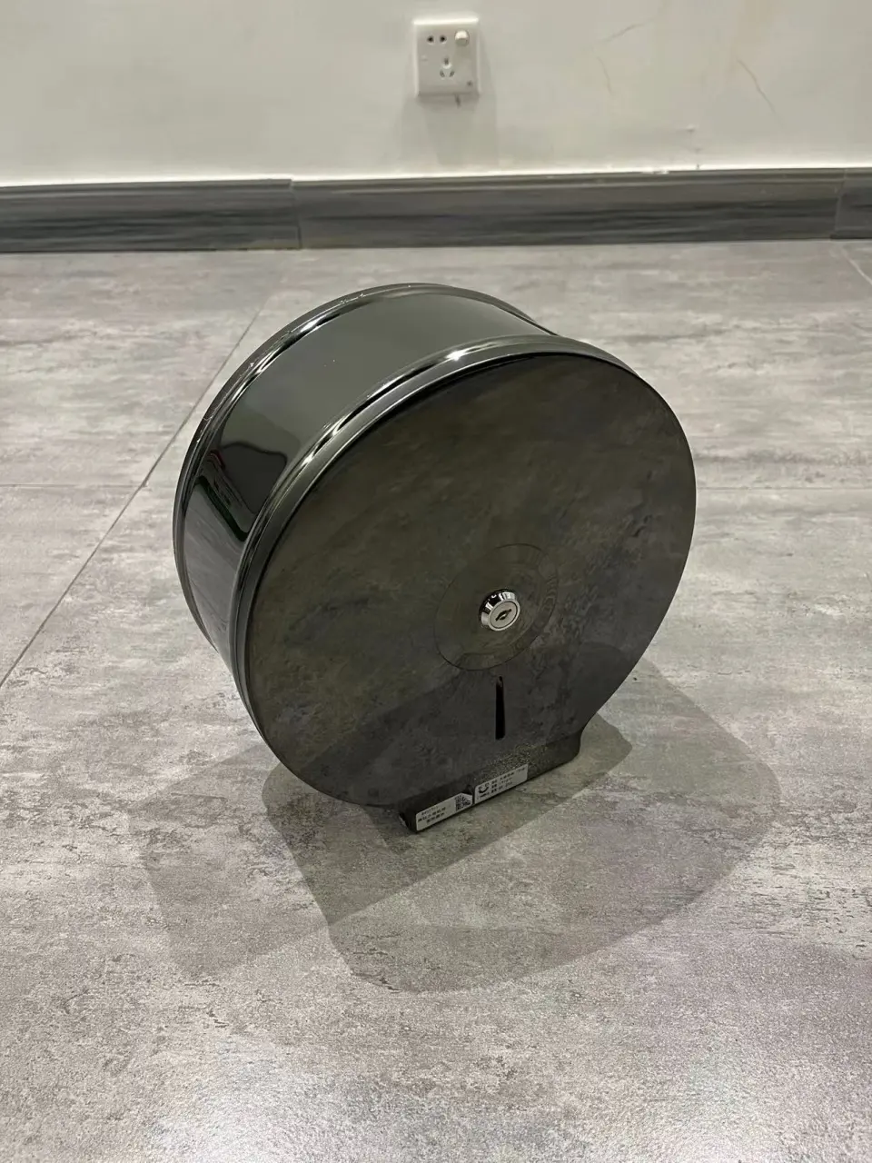 黑钛纸巾架