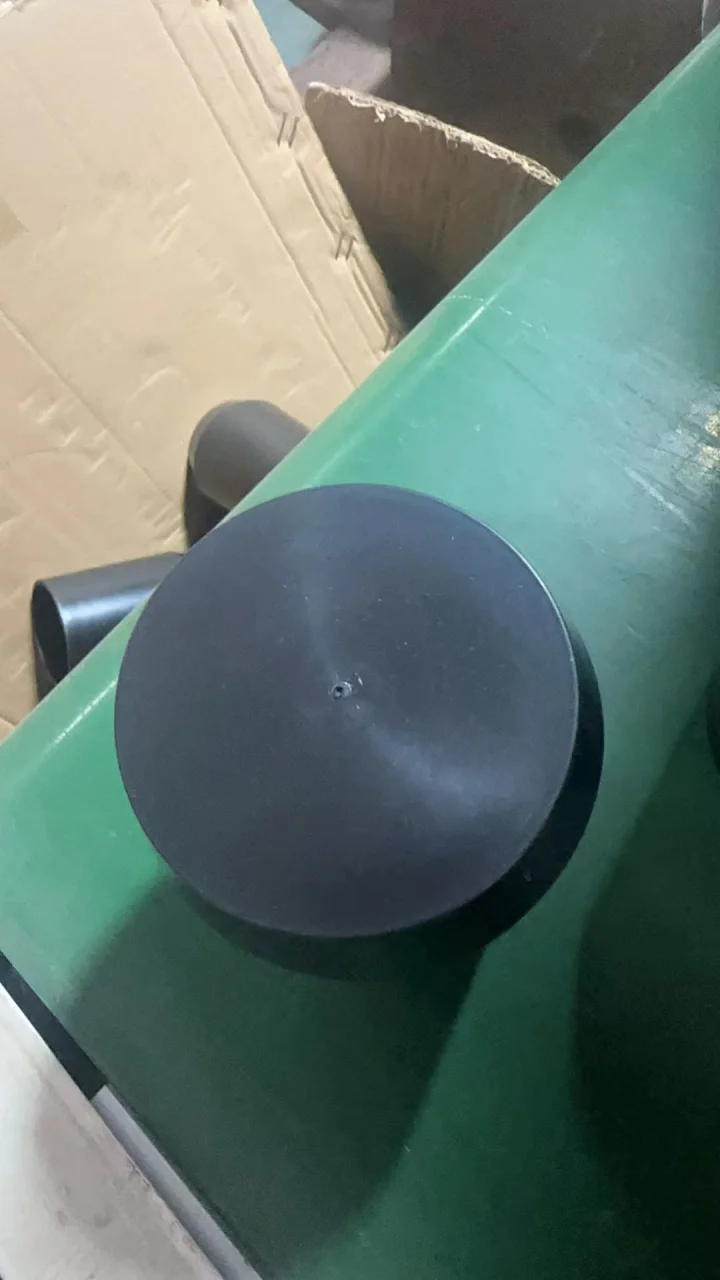 锥形色盅