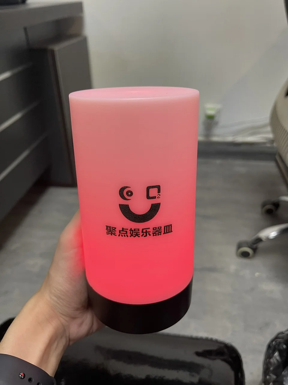 圆柱吧灯