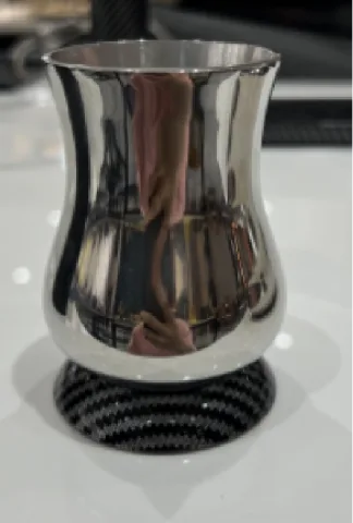 碳纤纹摆台 - 郁金香果签杯