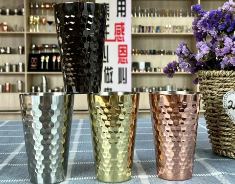 不锈钢锤纹果汁杯