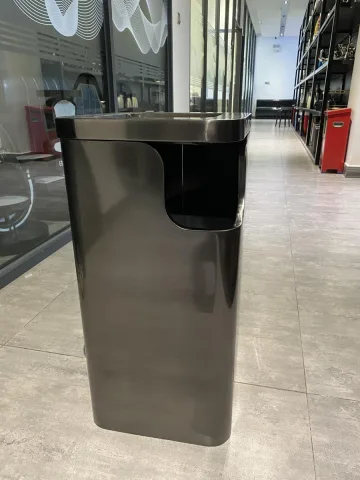 侧投方桶垃圾桶