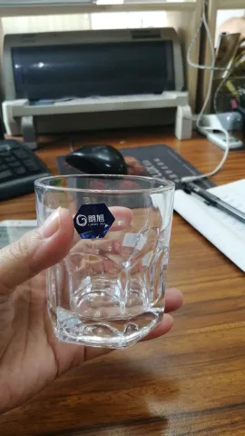 玻璃六角洛杯