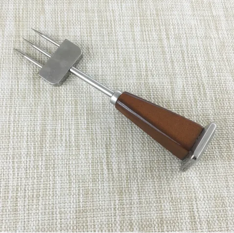 方形三叉冰锥