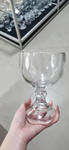 卡扣杯