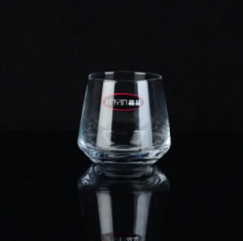 玻璃鼓形杯