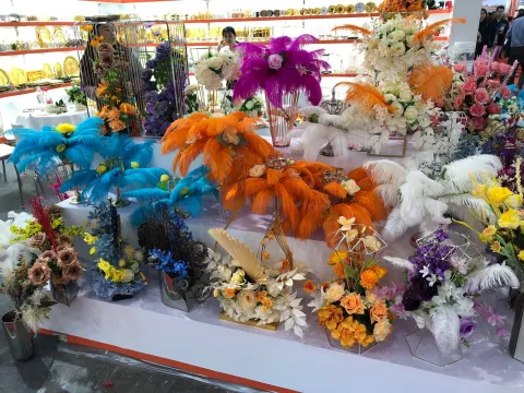 布场桌花